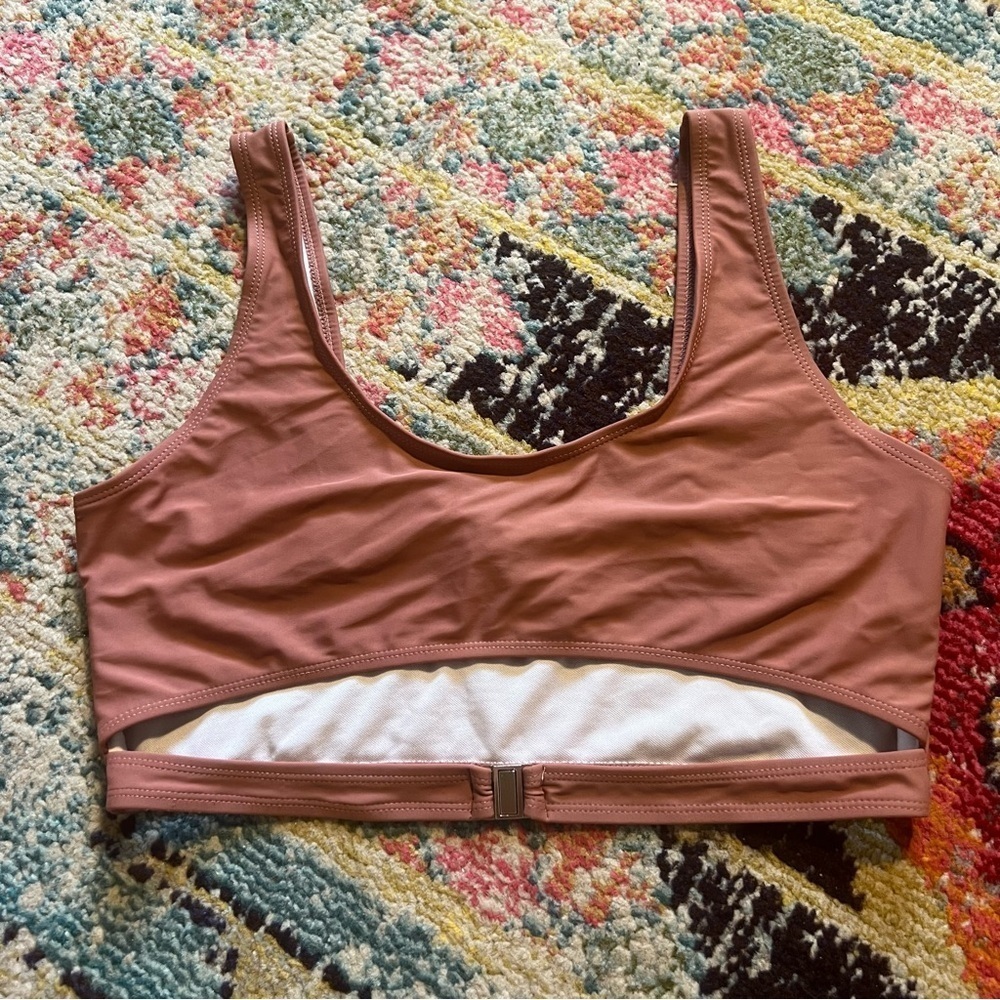 Missguided, bikini top size US 10